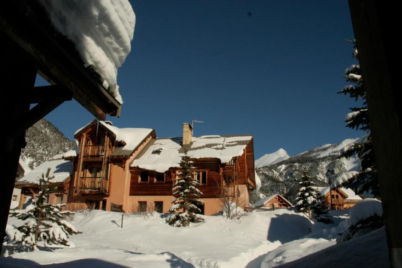 Le Leyrier Hameau Des Chazals Nevache Hautes Alpes 외부 사진